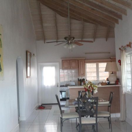 נוויס Villa Benito מראה חיצוני תמונה
